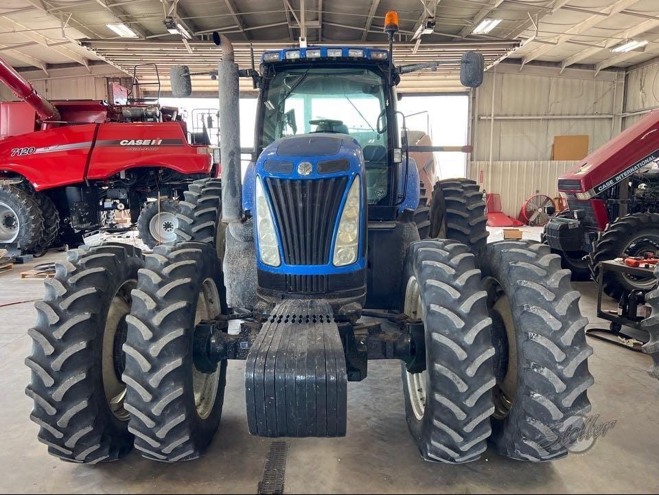 2009 New Holland T8030 Equipment Image0