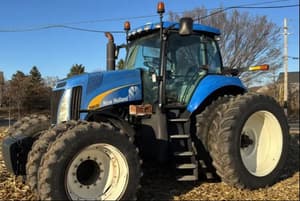 2009 New Holland T8030 Image