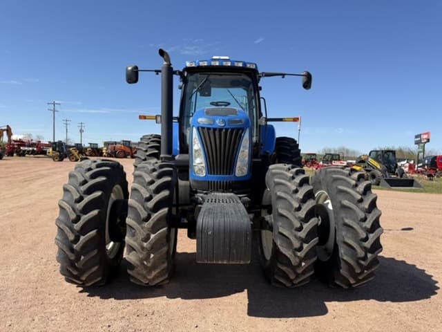 Image of New Holland T8050 equipment image 1