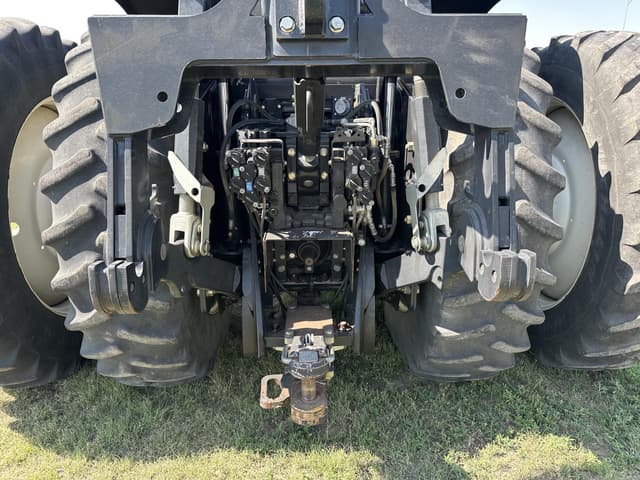 Image of New Holland T9020 equipment image 3