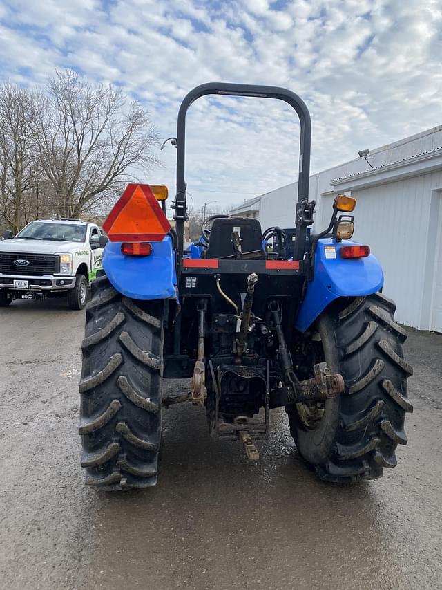 Image of New Holland TD80D equipment image 4