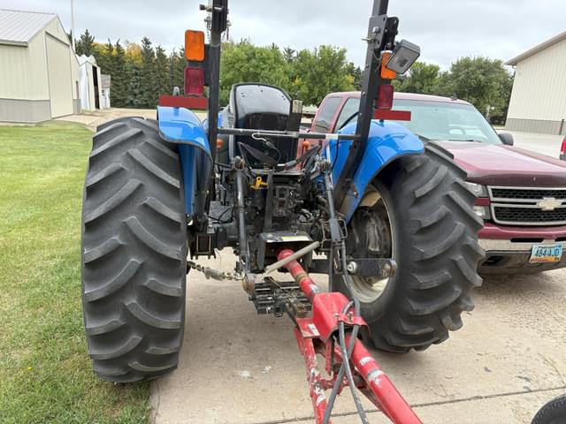 Image of New Holland TT75A equipment image 4