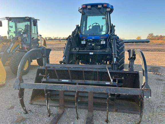 Image of New Holland TV6070 equipment image 3