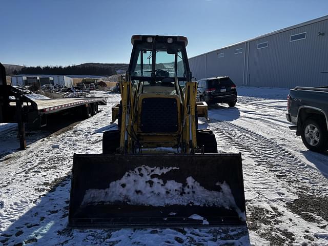 Image of New Holland U80 equipment image 2