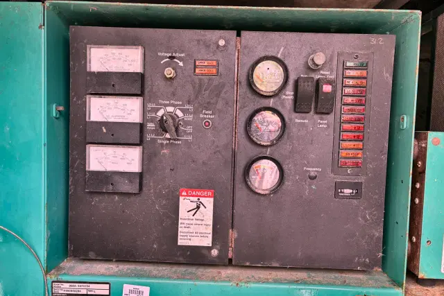 Image of Onan DGEA-3374154 equipment image 4