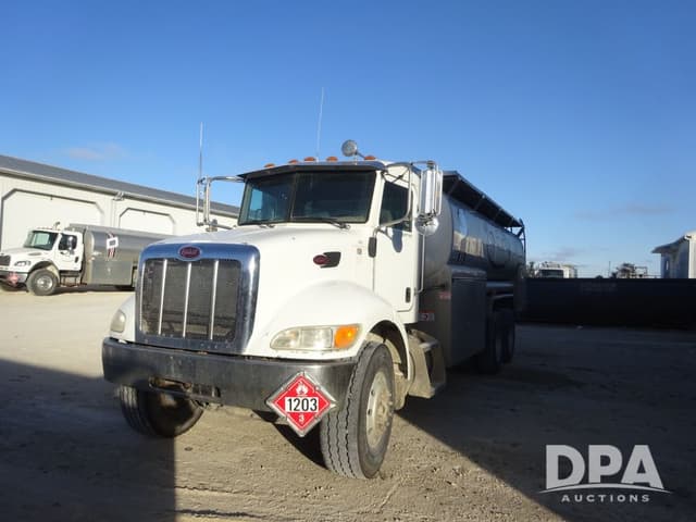 Image of Peterbilt 340 equipment image 3