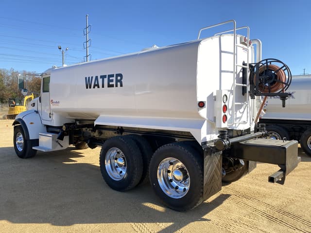 Image of Peterbilt 340 equipment image 1