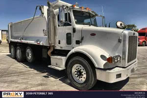 2009 Peterbilt 365 Image