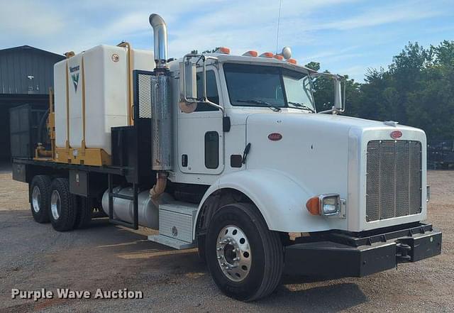 Image of Peterbilt 365 equipment image 2