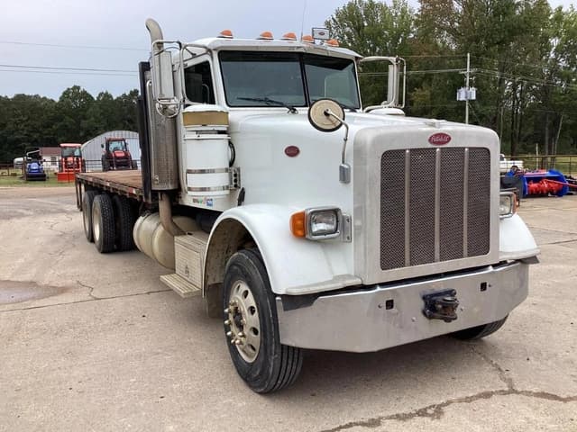 Image of Peterbilt 367 equipment image 1