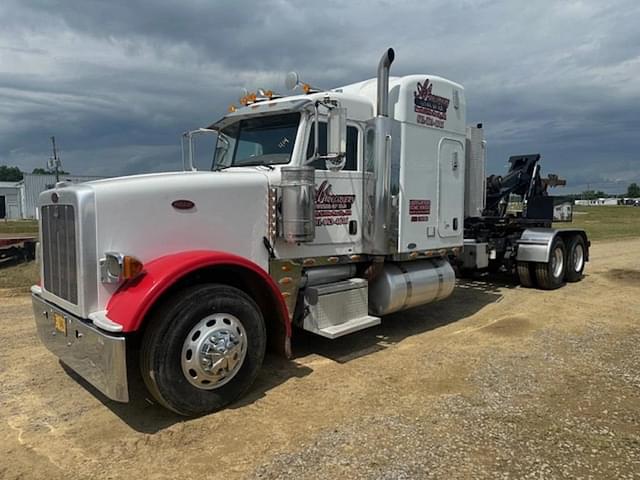 Image of Peterbilt 367 equipment image 1