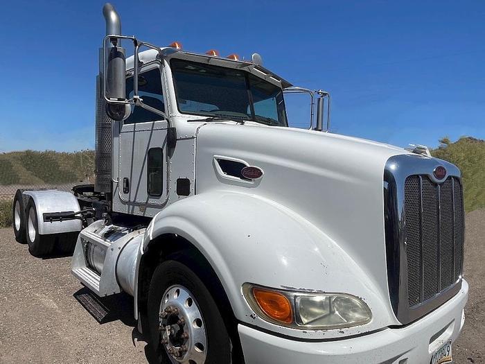 Image of Peterbilt 386 Primary image