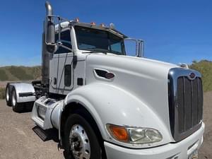 2009 Peterbilt 386 Image