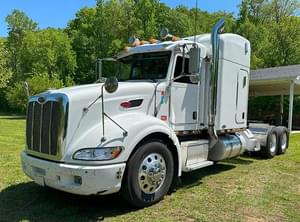 2009 Peterbilt 386 Image