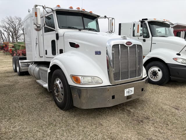 Image of Peterbilt 386 equipment image 1