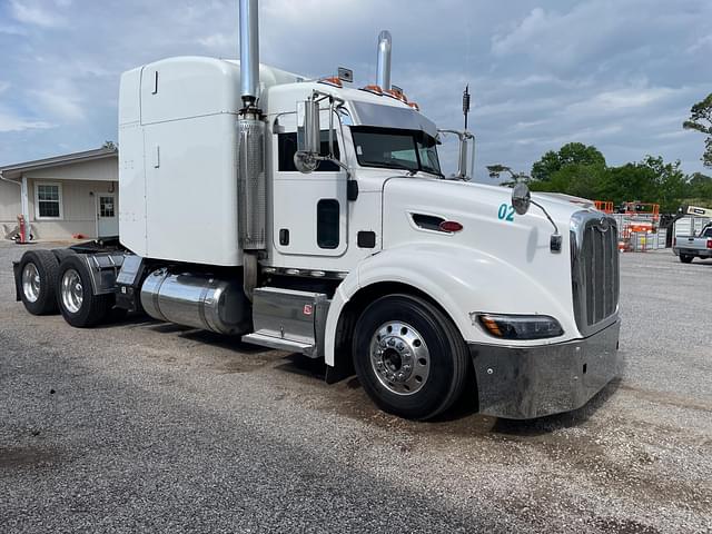 Image of Peterbilt 386 equipment image 1