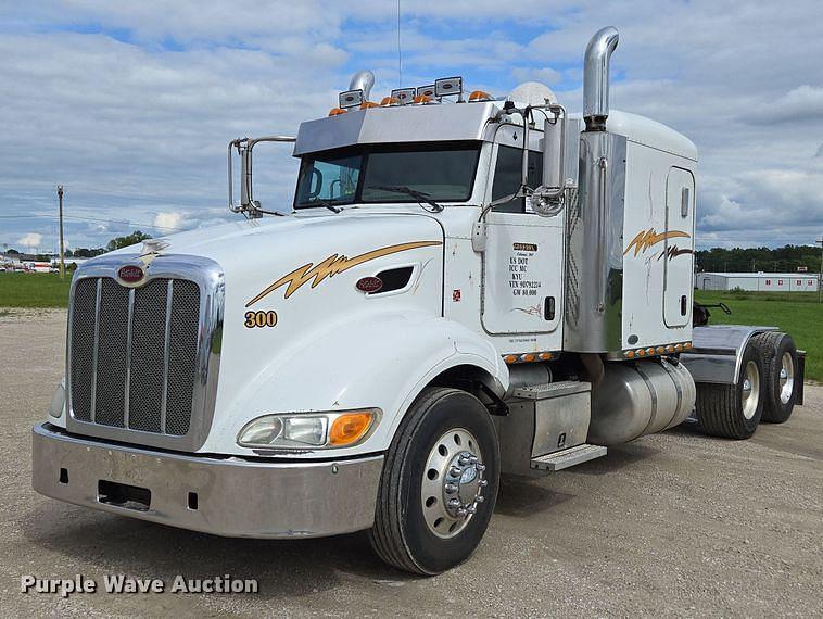 Image of Peterbilt 386 Primary image