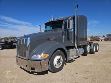 Main image Peterbilt 386