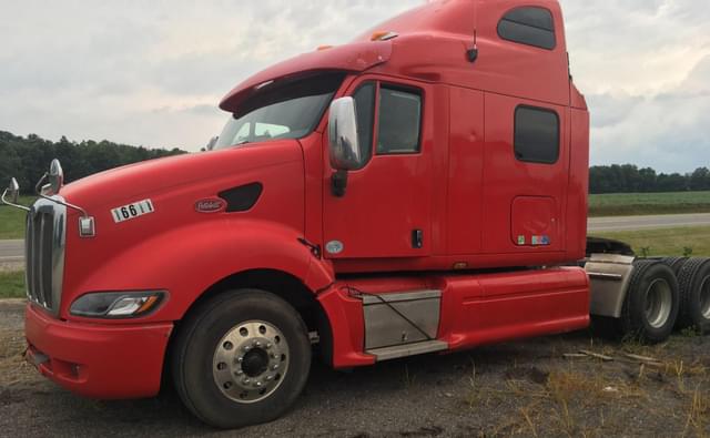 Image of Peterbilt 387 equipment image 1