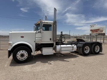 Main image Peterbilt 388