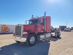 2009 Peterbilt 388 Image