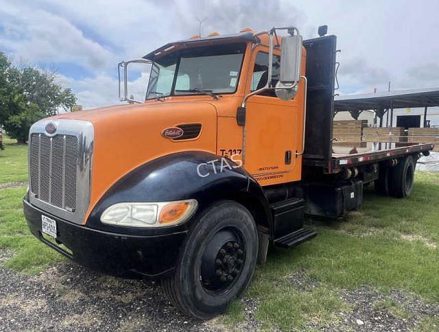 Image of Peterbilt 337 Primary image