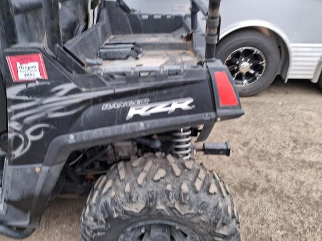 Image of Polaris RZR 1000 equipment image 3