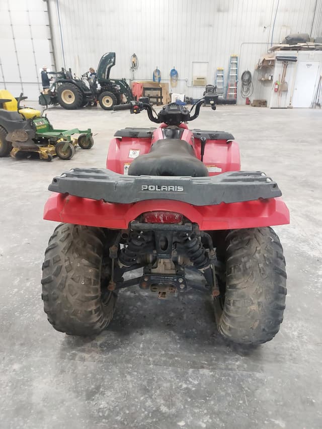 Image of Polaris Sportsman 400 equipment image 3