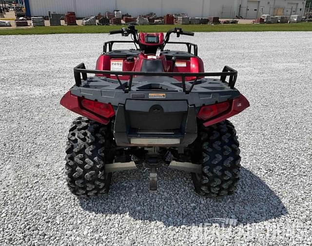 Image of Polaris Sportsman 550 equipment image 3