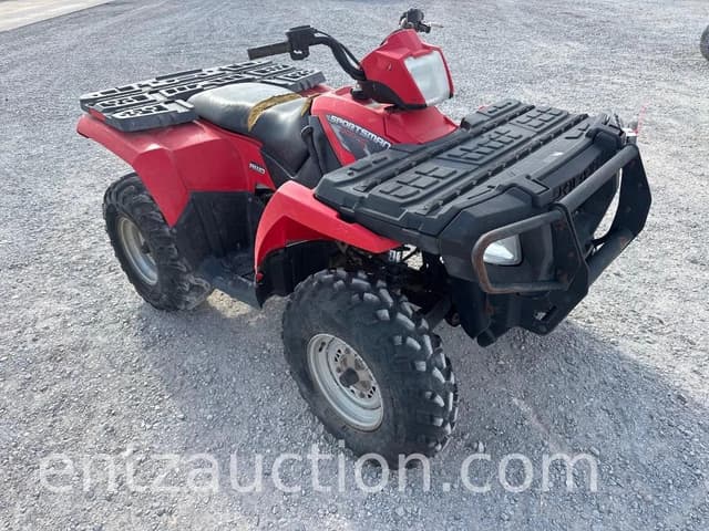 Image of Polaris Sportsman 800 equipment image 2