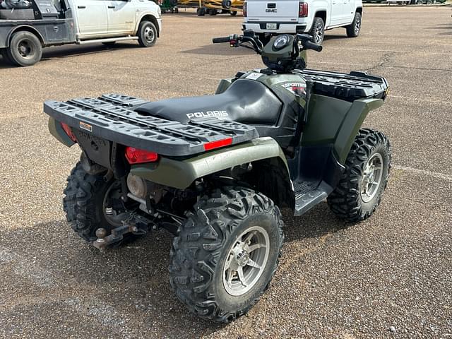 Image of Polaris Sportsman 800 equipment image 3