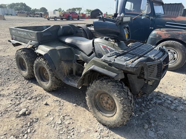 Image of Polaris Sportsman 800 equipment image 1