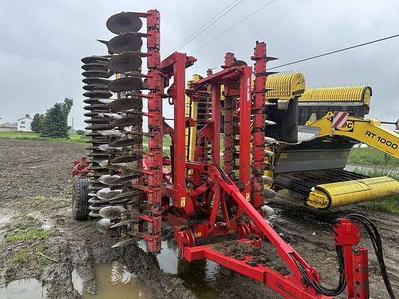 Image of Pottinger Terradisc 6000T equipment image 1