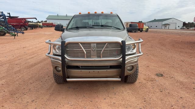 Image of Dodge Ram 3500HD equipment image 1