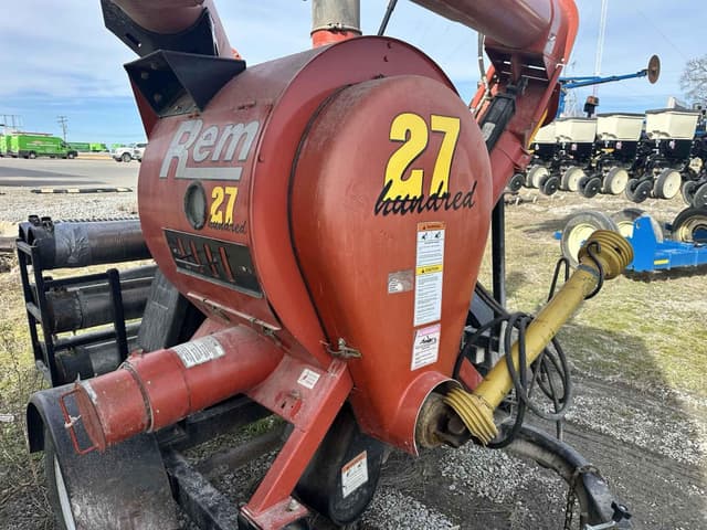 Image of REM 2700 equipment image 3