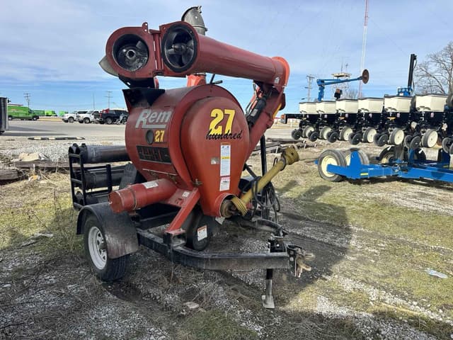 Image of REM 2700 equipment image 2