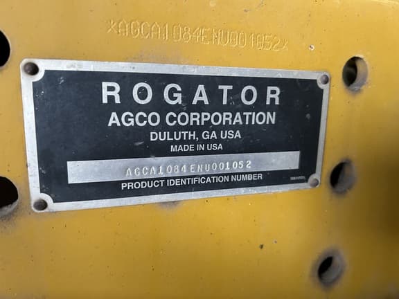 Image of Ag-Chem RoGator 1084 equipment image 4