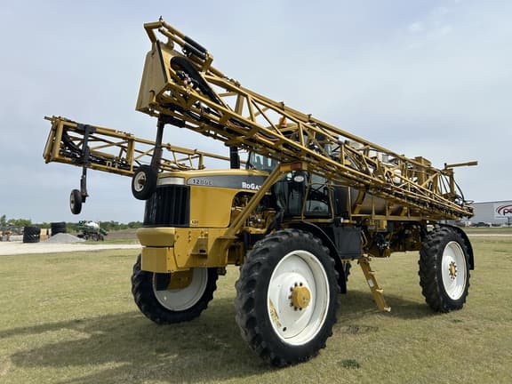 Image of Ag-Chem RoGator 1286C Primary image