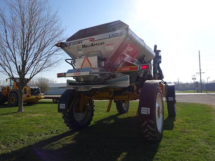 Main image Ag-Chem RoGator 1286C 25