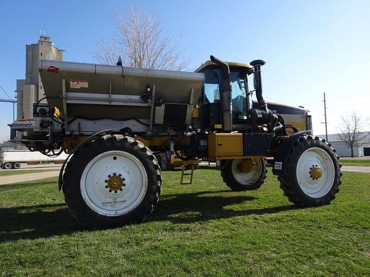 Main image Ag-Chem RoGator 1286C 30
