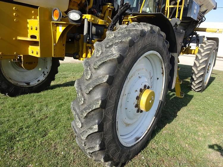 Main image Ag-Chem RoGator 1286C 40