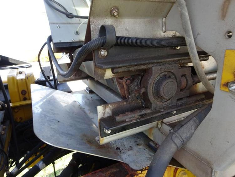 Main image Ag-Chem RoGator 1286C 59