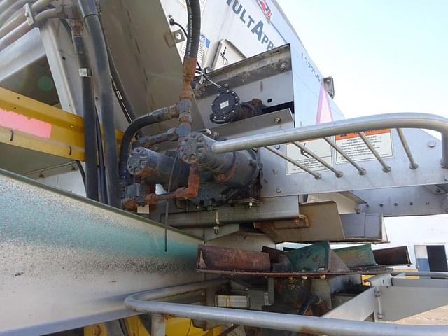 Thumbnail image Ag-Chem RoGator 1286C 62