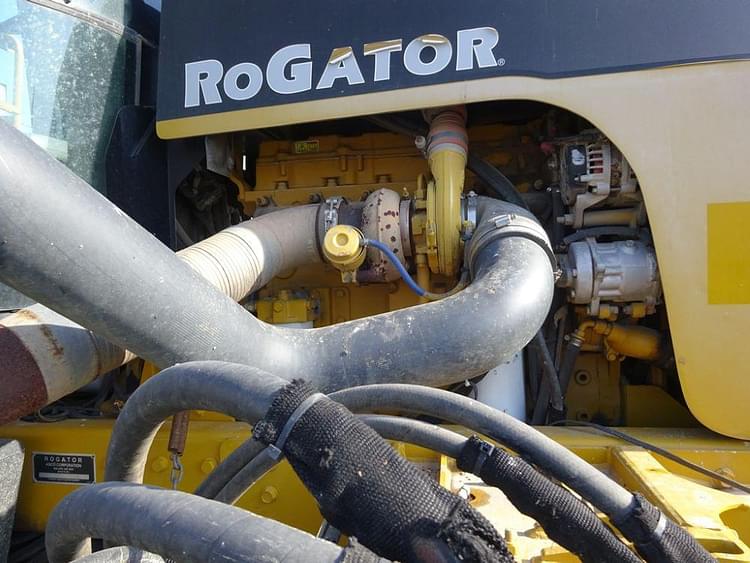 Main image Ag-Chem RoGator 1286C 75