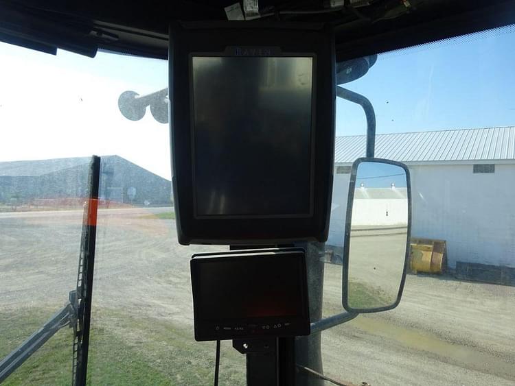 Main image Ag-Chem RoGator 1286C 91