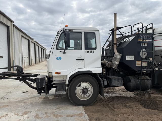 Image of Nissan DSL3300 equipment image 3