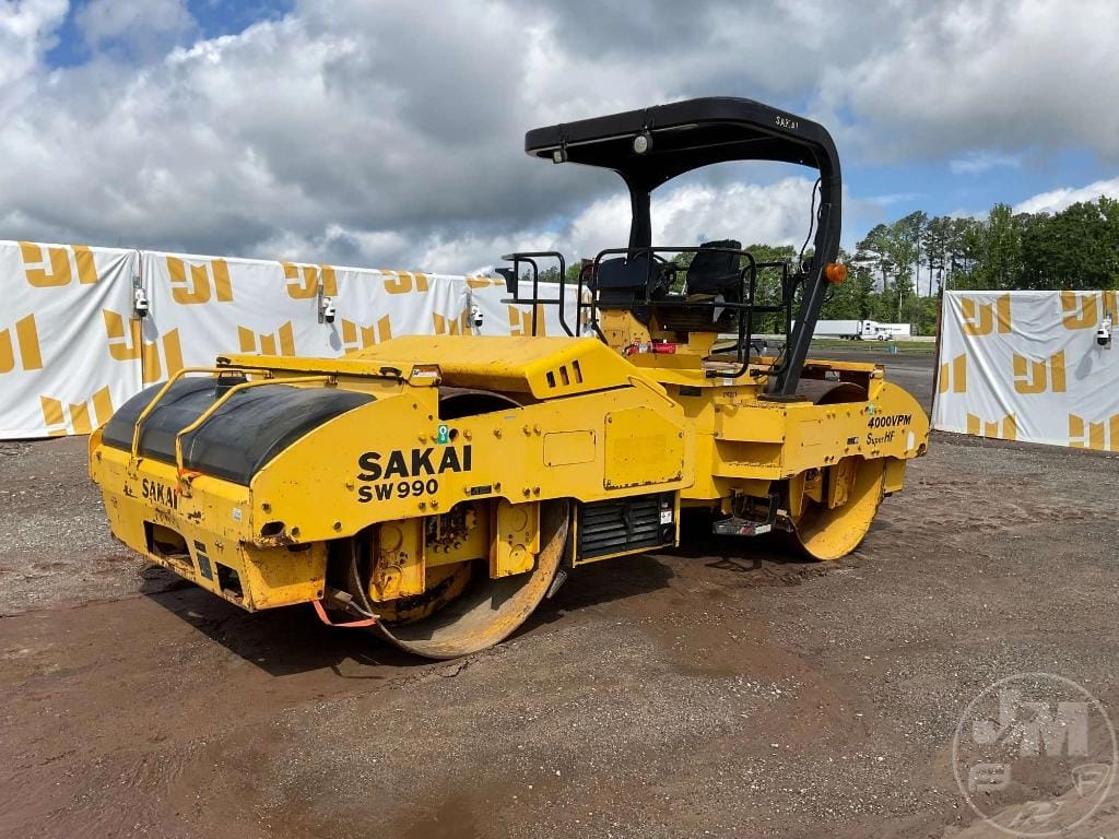 2009 Sakai SW990 Equipment Image0