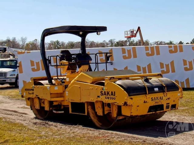 Image of Sakai SW990 equipment image 3