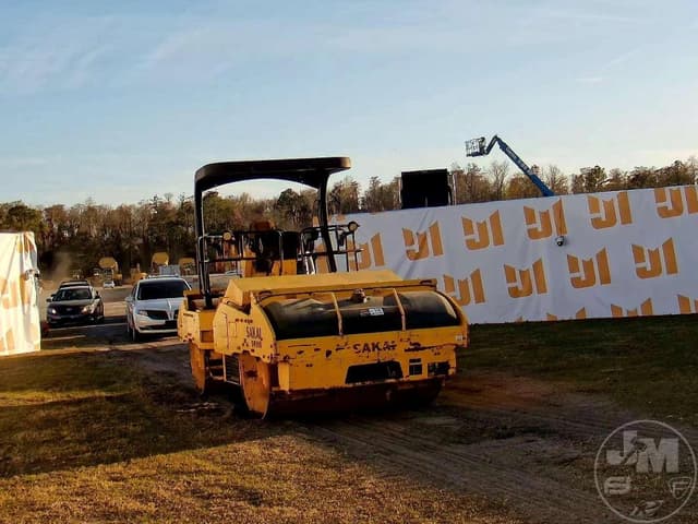 Image of Sakai SW990 equipment image 2