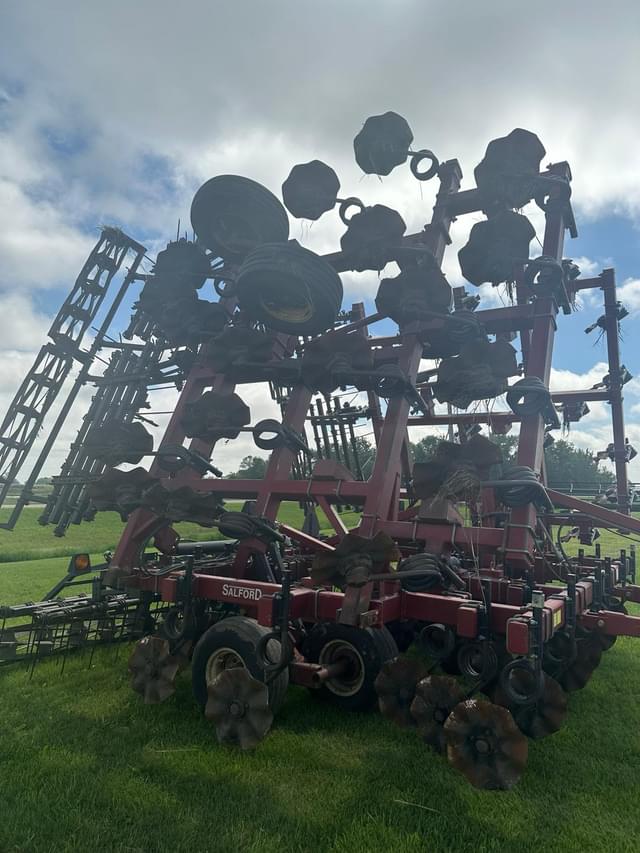 Image of Salford 570RTS equipment image 2